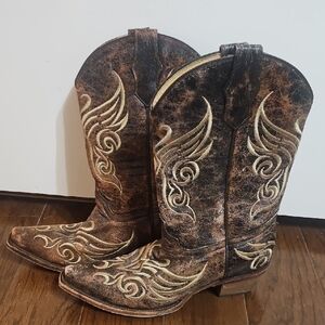 Circle G Brown and Cream Heeled Boots with Intricate Embroidery